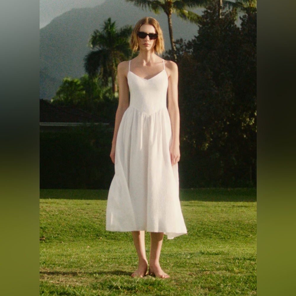 Aritzia linen dress size 6